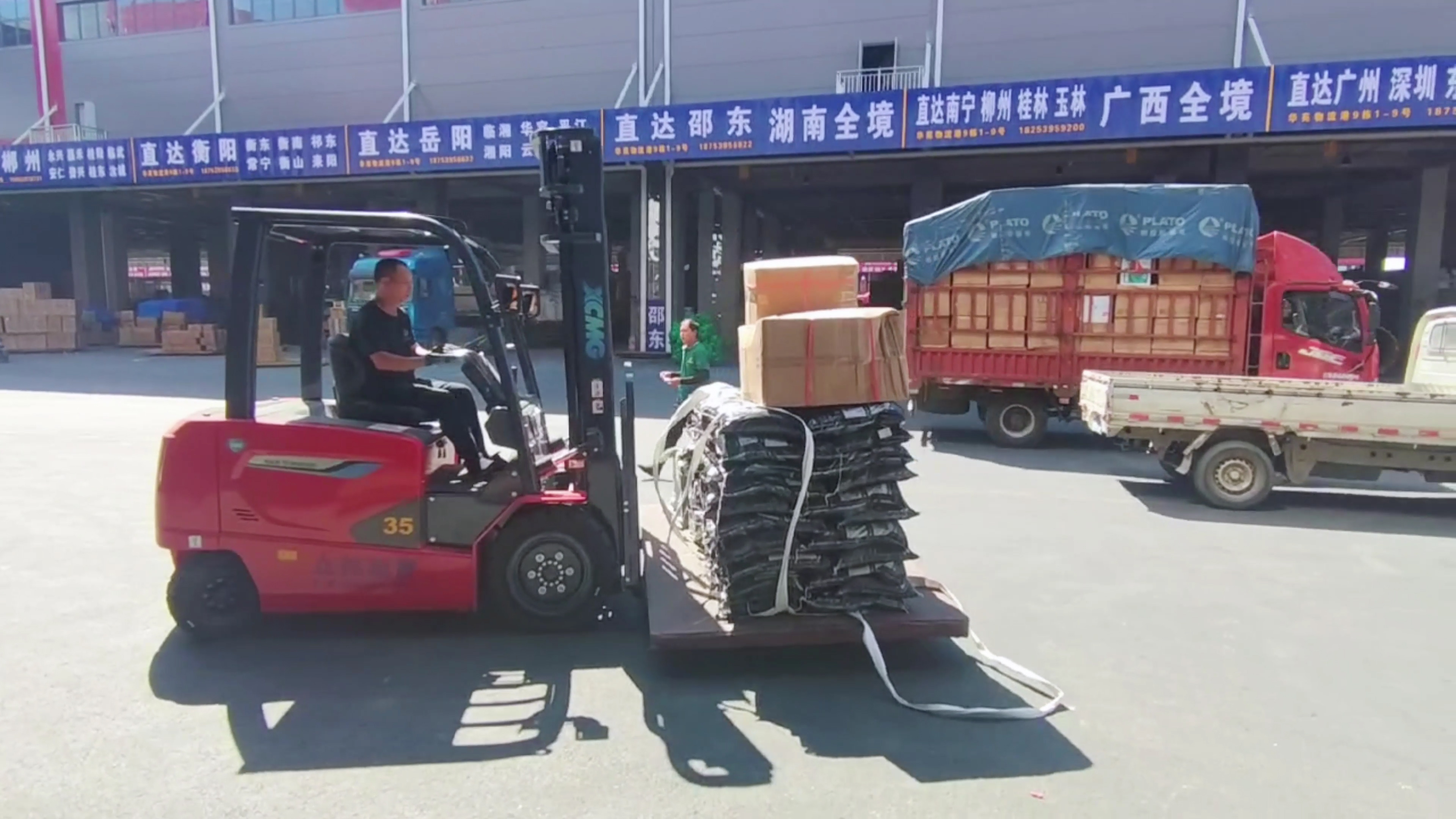 5845cc威尼斯新能源叉车，华东地区物流园新方案
