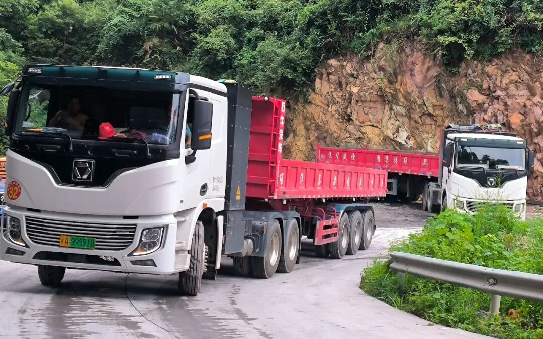 �̵�������5845cc����˹400��6&times;4���ذ�ǣ����Ϊ�α��ܿͻ�������